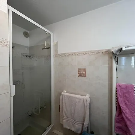 Le Fidji, T2, 50m2, 4 Personnes, Proche De Tout, C * Saint-Raphaël